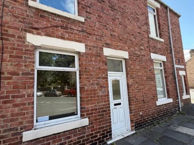 Surtees Street, Bishop Auckland DL14, 2 bed terraced house to rent, £550 pcm | PrimeLocation