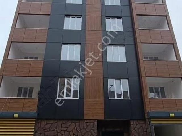 Suruç'ta Dikili Mahallesi 3+1 Çarşıya Yakın Satılık Daire Ler