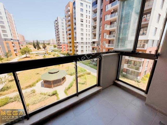 Suryap'da Eşyalı Cam Balkon'lu Kiralık 1+1 72 M2 Daire