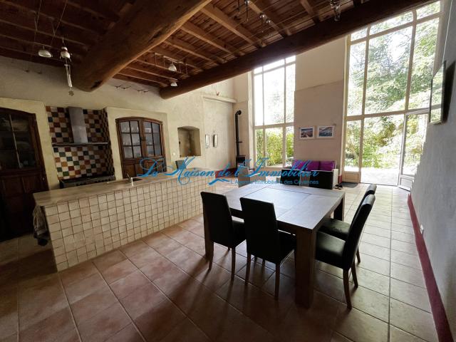 Sur hauteur du col des Brousses, maison en pierres de caract. 150m² Molières sur Cèze