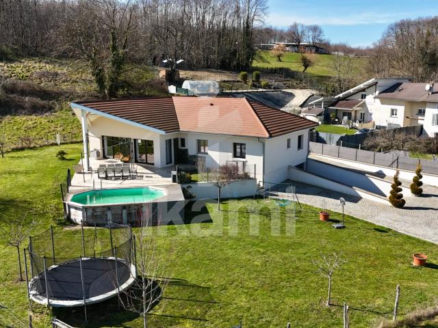 Sur la commune de Beaucroissant 160m² Beaucroissant