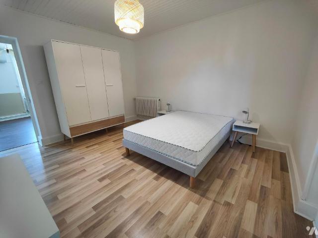 Sur la commune de MONTELIMAR 26 un T3 meublé de 63 m2 avec jardin