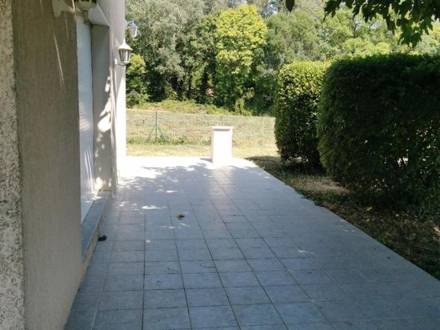 Sur la commune de PUYGIRON 26160 une villa de 98m2 sur terrain de 900m2 environ