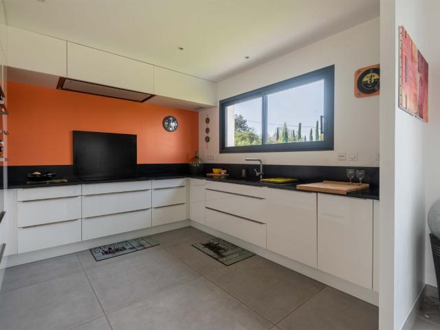 Sur Les Coteaux Villa 170 M2 3 Ch Vue Degagee 170m² Camblanes Et Meynac
