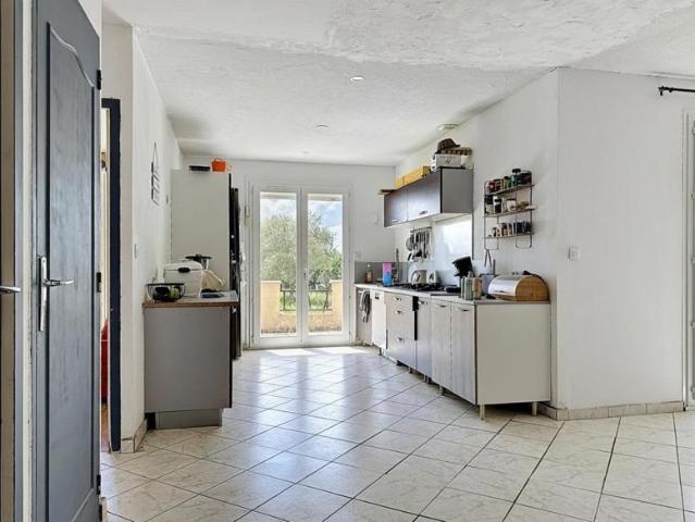 Maison familiale de plain pied au calme