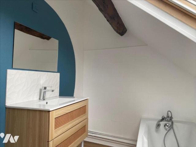 Sur les Quais Appartement de Type 2 au 3ème étage