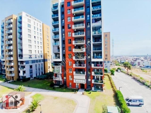 Sur Yapıda Siteiçi Temiz Eşyalı Kiralık 3+1 4.katta Daıre