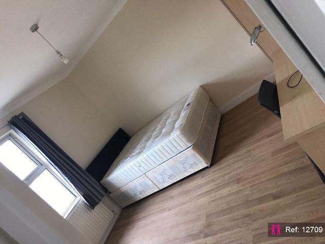 Surbiton Road, Kingston Upon Thames KT1, 5 bed flat to rent, £3,375 pcm | PrimeLocation