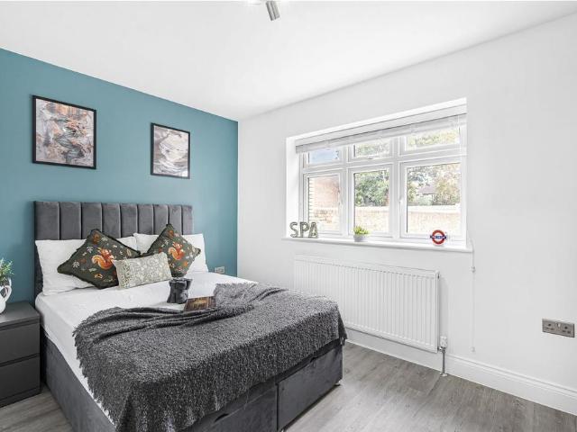 Surbiton Road, Kingston Upon Thames KT1 1 bed in a house share to rent £1,000 pcm £231 pw