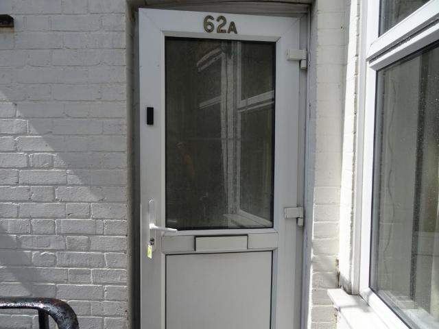 Surbiton Road, Kingston upon Thames. 2 bed flat to rent £1,750 pcm £404 pw