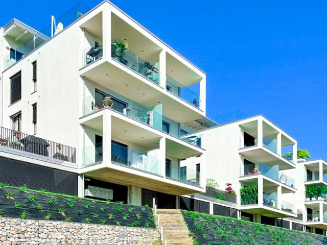 Sureggio Modernes 2,5 Zimmer Apartment mit grossen Terrassen