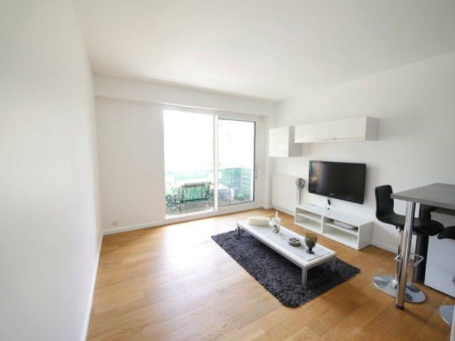 SURESNES