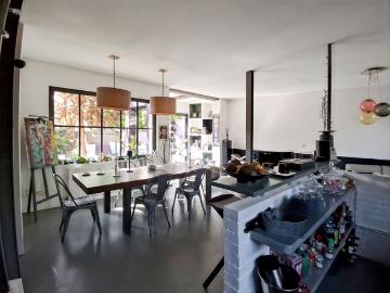 SURESNES 8' Tram maison familiale de charme spacieuse plein sud offrant 4 chambres