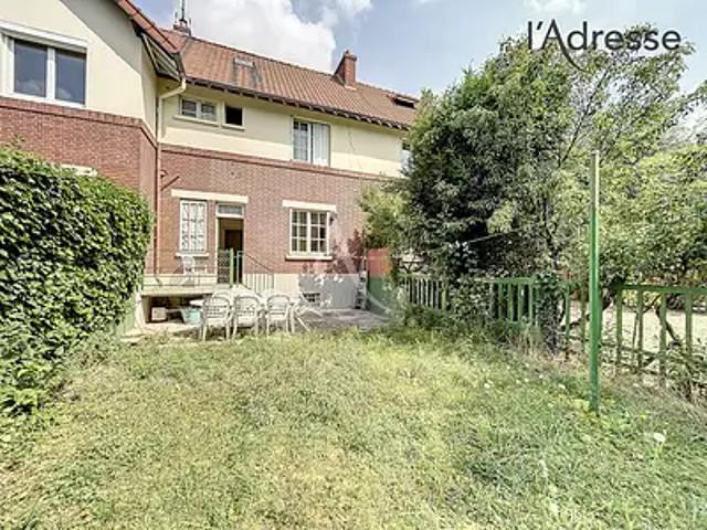 Suresnes 92150 Achat / Vente maison 3 pièces t3 au dernier étage cave