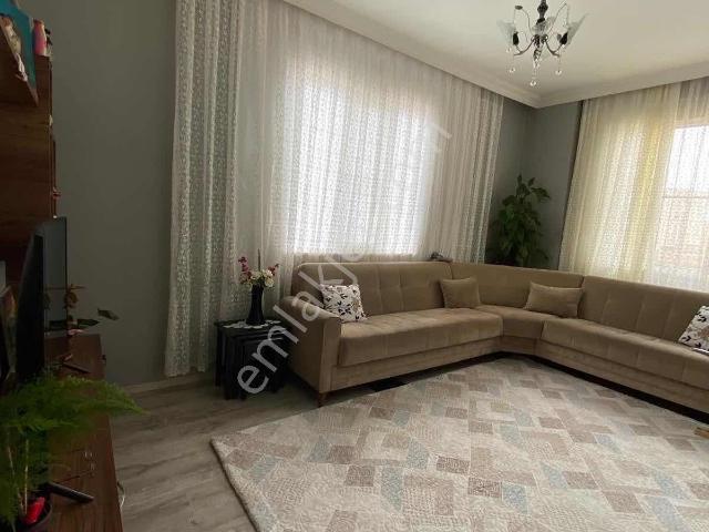 Sürer Emlak`tan Acil Satılık 2 Adet 3+1 Kiracılı Daire`miz