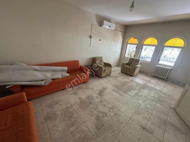 Sürer Emlak`tan Kiralık 3+1 Daire`miz Mardian Avm Yanında Olmakt
