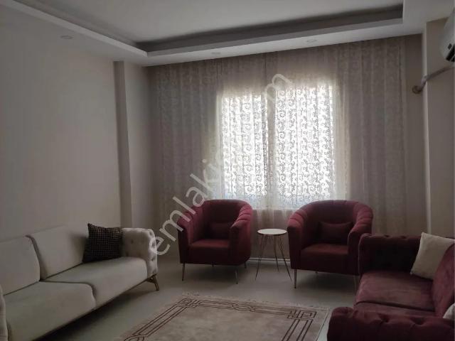 Sürer Emlak`tan Kiralık Ful Eşyalı 2+1 Daire`miz Merkezi Konumda Kalmakta