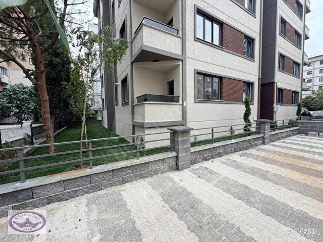 süreyyaplajı marmaray yakını balkonlu kombili sıfır 2+1