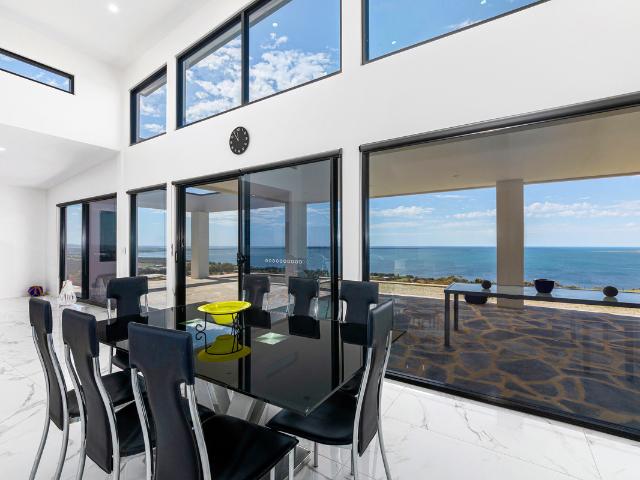 Surf & Turf Lifestyle – Acreage with Panoramic Ocean Views