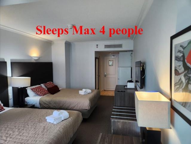 Surfers Paradise Hotel Sleeps Max 4. Short or Long term rental available