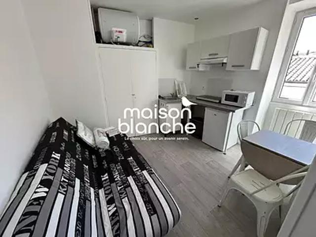 Surgères 17700 Location appartement 1 pièce t1