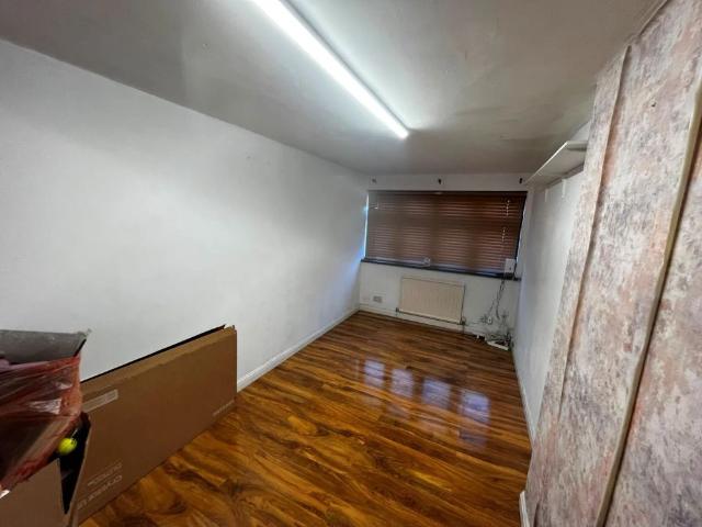 Surman Terrace Princes Road, Romford, RM1 2TB