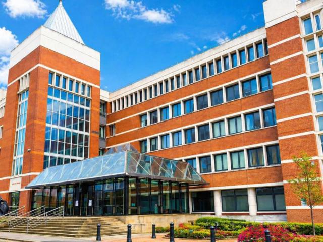 Surrey Street, Norwich NR1, 2 bed flat to rent, £1,150 pcm | PrimeLocation