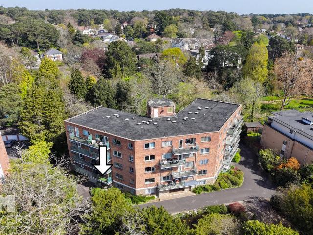 Surrey Road, Bournemouth, 9 BH4, 2 bed flat to rent, £1,400 pcm | PrimeLocation