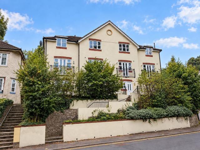 Surrey Road, Bournemouth BH4, 4 bed town house to rent, £1,800 pcm | PrimeLocation