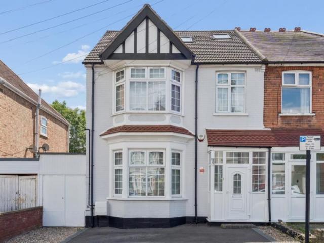 Surrey Road, Harrow HA1, 4 bed semi detached house to rent, £3,500 pcm | PrimeLocation