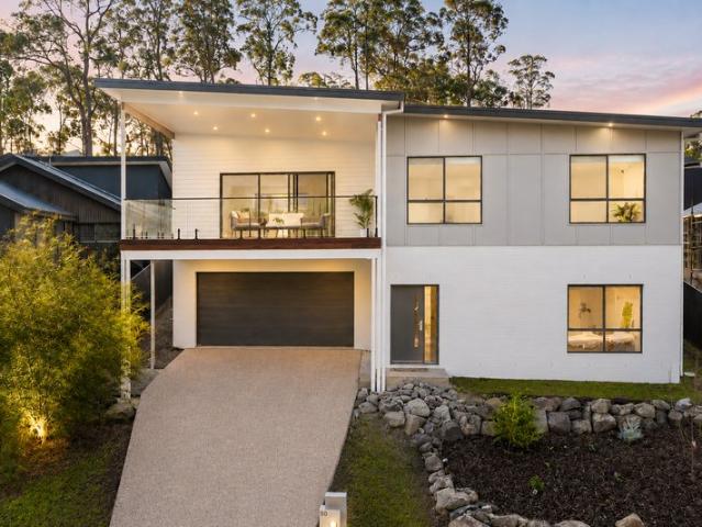 Surrounded by Nature, Minutes to the Beach