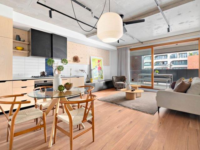 Sustainable Three Bedroom Home In Ideal Urban Village