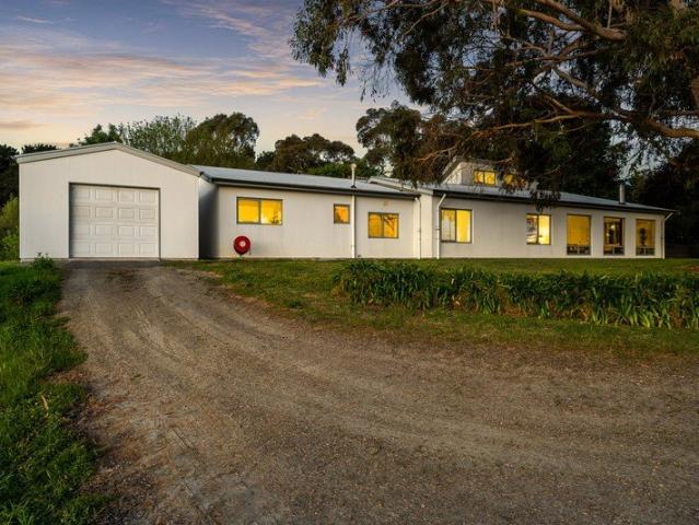 Sustainable by design, spectacular by nature 84 acres of country freedom