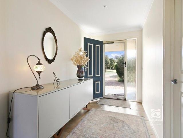 SUSTAINABLE COASTAL LIVING IN LAKE BUNGA!