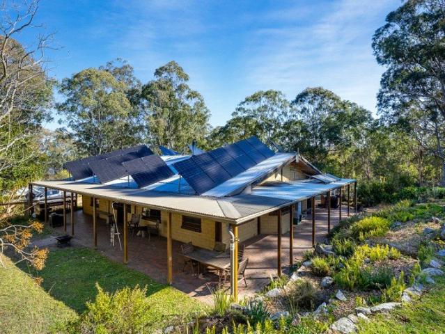 Sustainable, Country Lifestyle