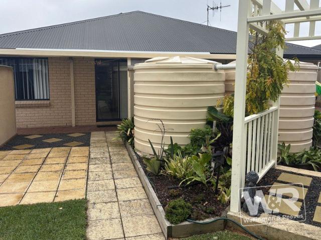 SUSTAINABLE FAMILY LIVING WITH SPACE, SOLAR & GARDEN LIFESTYLE