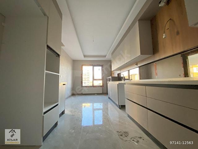 SUSUZ'DA OTURUMA HAZIR MASRAFSIZ KREDİYE UYGUN SATILIK 4+1 DAİRE