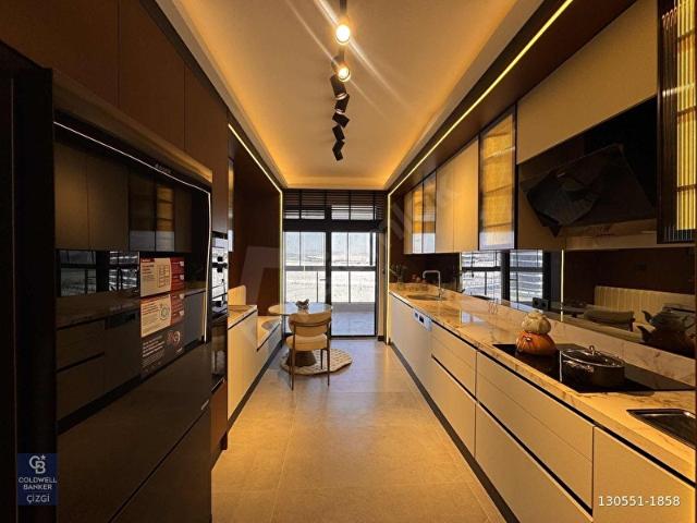 SUSUZ'DA TESLİMATI YAKIN PROJEDE LÜKS YAPILI 4+1 DAİRE