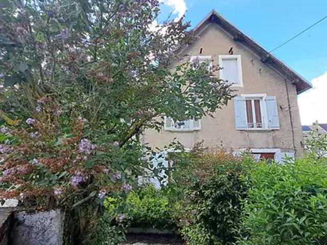 Susville 38350 Achat / Vente maison 6 pièces t6 au dernier étage