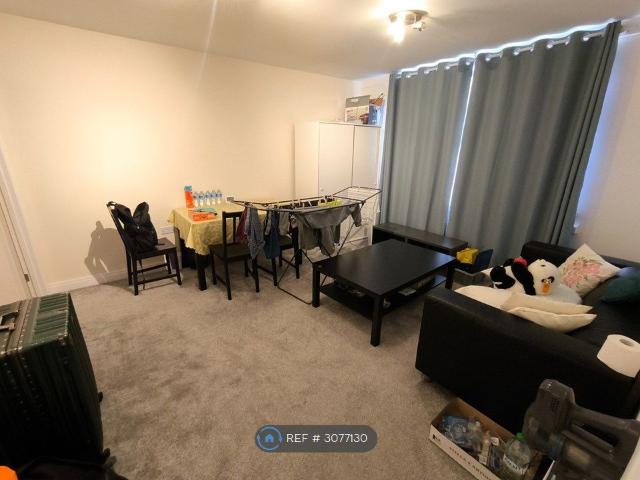Susannah Street, London E14, 4 bed terraced house to rent, £3,099 pcm | PrimeLocation