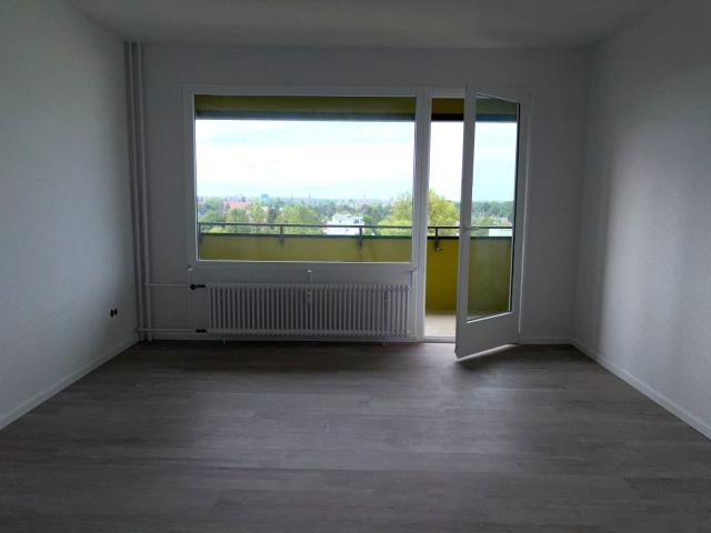 Süßes Single Apartment mit Aufzug und Balkon!