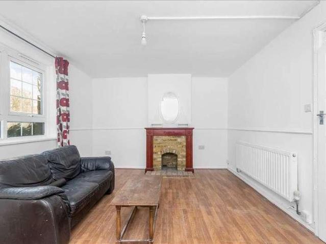Sussex Court, Sussex Road, Mitcham, CR4