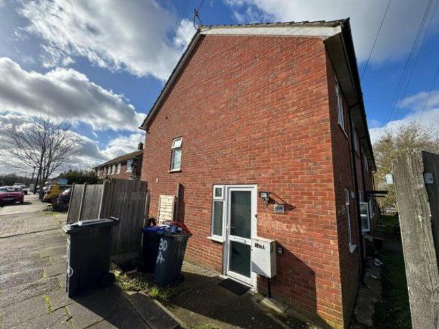 Sussex Avenue, Canterbury, Kent CT1, 3 bed shared accommodation to rent, £377 pppm | PrimeLocation