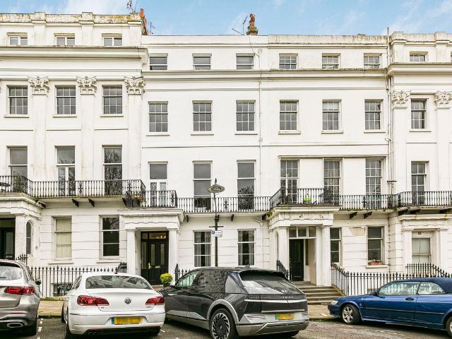 Sussex Square, Brighton, East Sussex BN2, 3 bed flat to rent, £2,500 pcm | PrimeLocation
