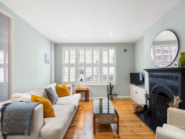 Sussex Road, Hove 3 bed terraced house to rent £2,900 pcm £669 pw