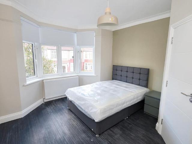Sussex Road, London, HA1 4LX, United Kingdom | 4 bed house for rent #131176767 | Rentberry