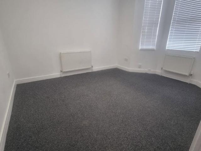 Sussex Road, Southall UB2, 4 bed end terrace house to rent, £2,900 pcm | PrimeLocation