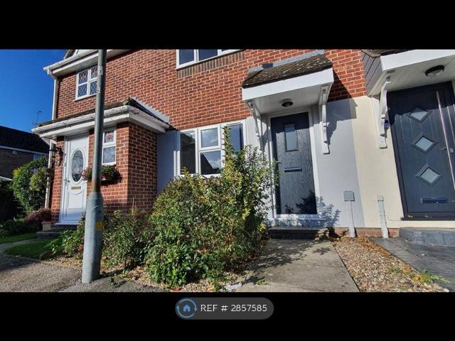 Sussex Way, Billericay CM12, 1 bed terraced house to rent, £1,265 pcm | PrimeLocation