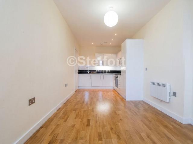 Sussex Way, London, N7 1 bed flat to rent £1,950 pcm £450 pw