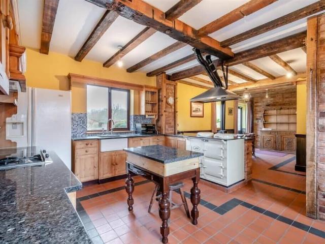Sutton Coldfield, B76 9QW, United Kingdom | Studio house for rent #165044028 | Rentberry